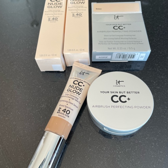 (2) IT cosmetics CC nude glow medium coverage liquid foundations and (1) powder - Picture 2 of 3